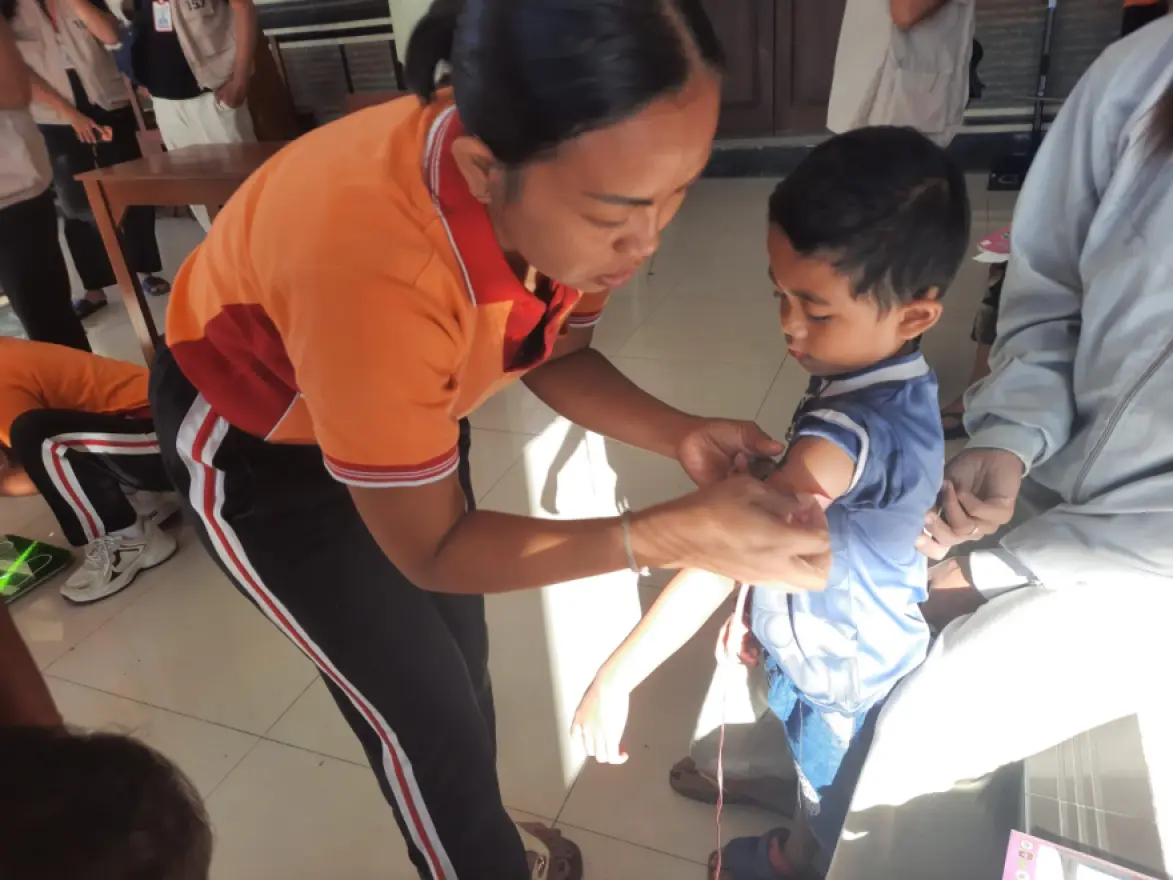 Pelaksanaan Kegiatan Posyandu Balita di Br Peneng