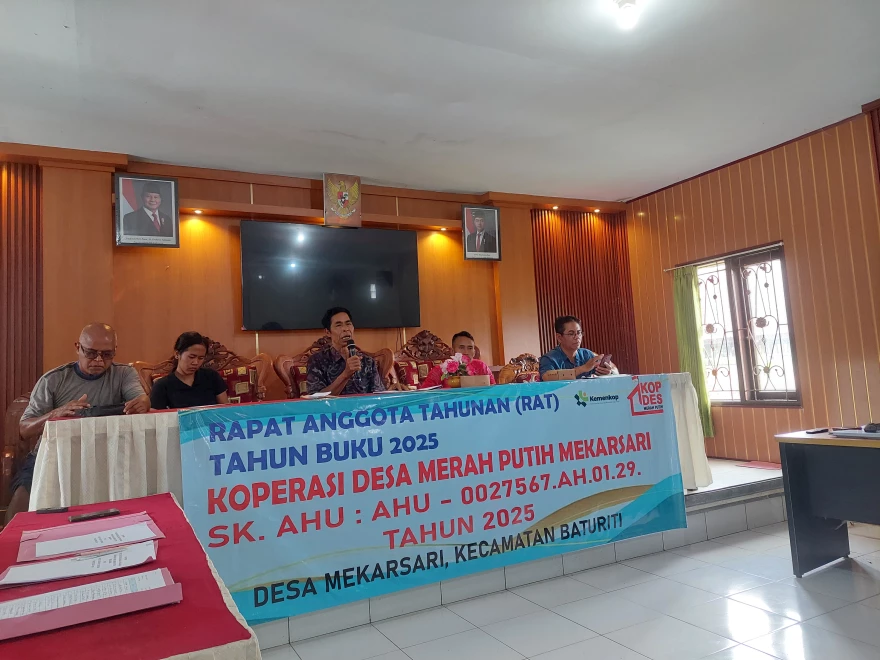 Rapat Anggota Tahunan ( RAT ) Kopdes Merah Putih Mekarsari